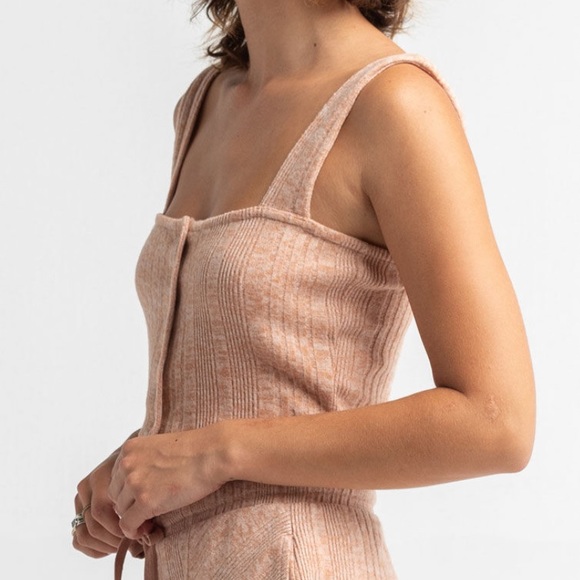 ROXY NWT HIGH TIDE CAMI CROPPED TANK TOP NATURAL PINK SMALL - Picture 2 of 11